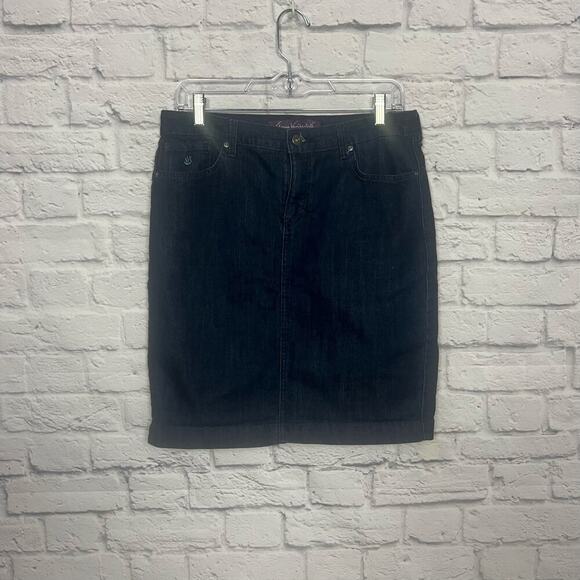 Gloria Vanderbilt Dresses & Skirts - Gloria Vanderbilt Jean Skirt Women Size 6 Amanda Skirt